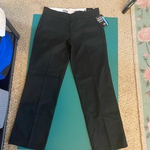 New with tags womens Dickie’s solid black size 6 pants